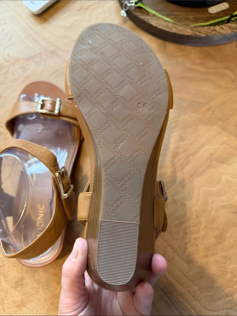 Vionic Frances Wedge Sandals Size 8 Wide
